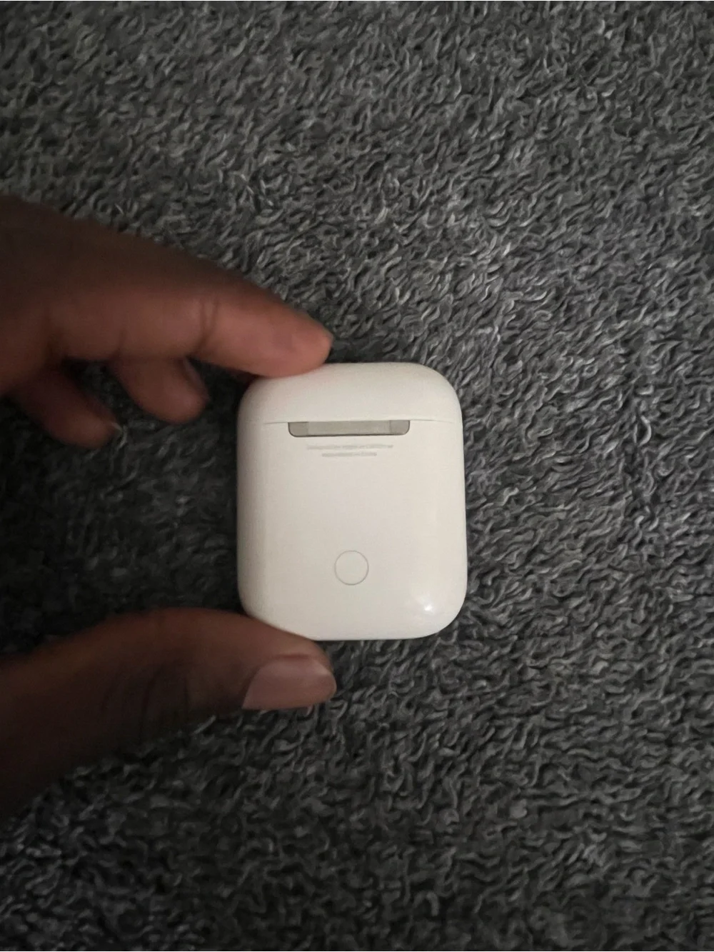 Apple sleek white